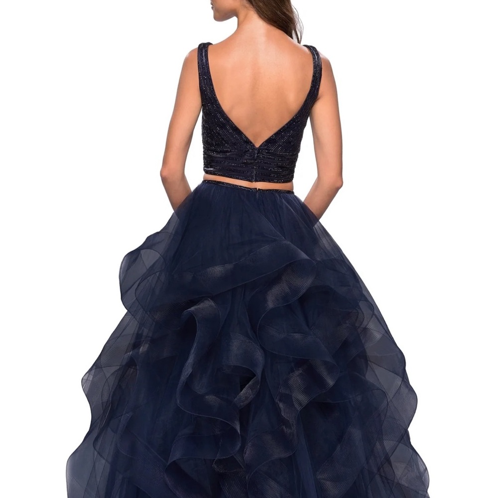 Prom dress - Picture 2 of 3